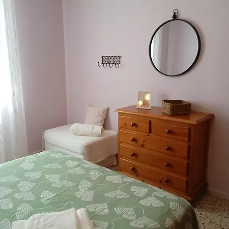 Apartamento En Segunda Aguada * Cadiz